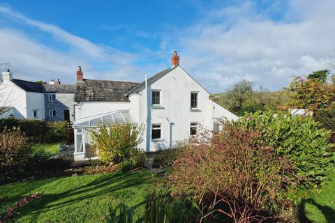 Trewalder 3 bed detached house for sale