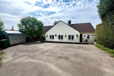 Wesley Road, Lydney GL15 3 bed detached bungalow for sale