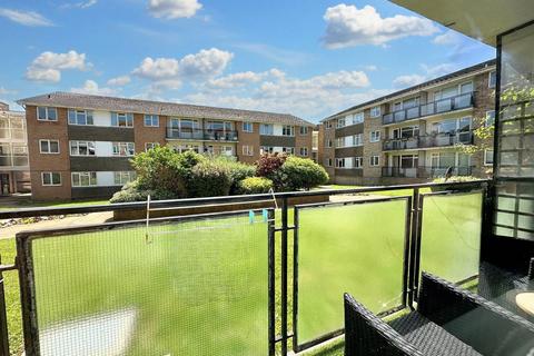 Westbrook, Lustrells Vale, Saltdean... 2 bed flat for sale