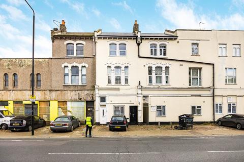 Barking Road, London, E13 Studio for sale