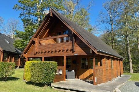 14 Maes Artro, Llanbedr. LL45 2PZ 3 bed house for sale