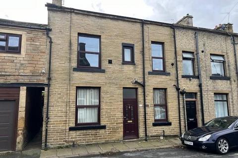 Station Road, Denholme, Bradford 3 bed terraced house for sale