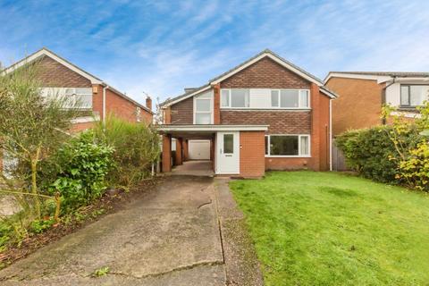 Riverside Crescent, Crewe CW4 5 bed detached house for sale