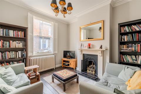 George Street, York, YO1 9QB 2 bed terraced house for sale