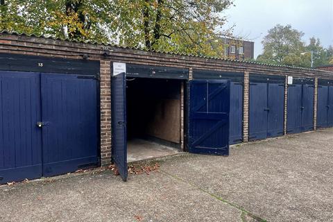 St Leonards Court, East Sheen, SW14 Garage for sale