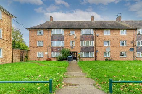Worcesters Avenue, Enfield 2 bed flat for sale