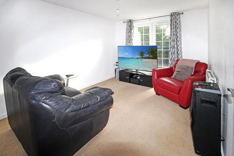 Buchanan Road, Rugby, CV22 2 bed apartment for sale