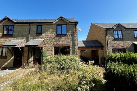 Lower Road, Stalbridge 3 bed end of terrace house for sale