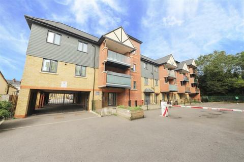 Pullman Court, Warwick Road, West... 1 bed apartment for sale