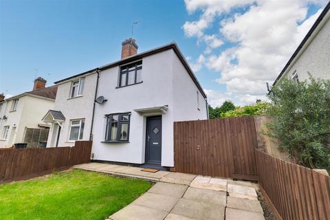 2 bedroom semi-detached house for sale