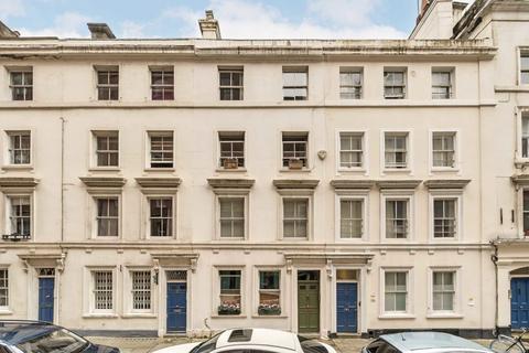 Little Russell Street, London WC1A 1 bed flat for sale