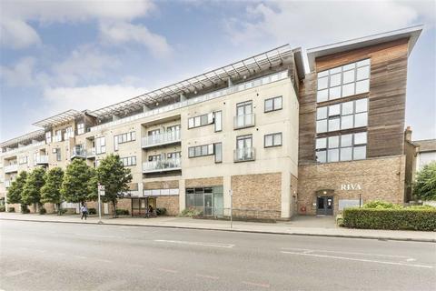 Lee High Road, London SE13 1 bed flat for sale