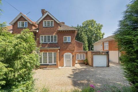 Oakleigh Park North, London N20 5 bed semi