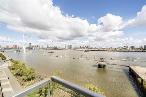 Tidemill Square, London SE10 3 bed flat for sale