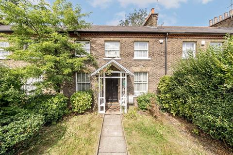 The Burroughs, Hendon NW4 2 bed house for sale