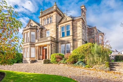 11 Gordon Terrace, The Inch... 2 bed flat for sale