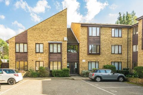 The Grove, Isleworth TW7 1 bed flat for sale