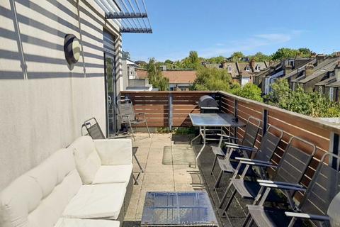 Drayton Park, London N5 1 bed flat for sale