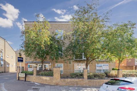Jubilee Close, London NW10 1 bed flat for sale