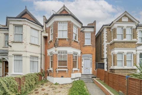 Colney Hatch Lane, London N10 1 bed flat for sale