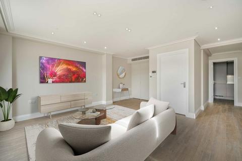 Goldhawk Road, London W12 1 bed flat for sale