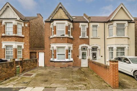 Melbourne Avenue, London W13 5 bed house for sale