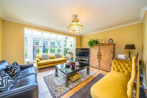 Temple Road, Kew TW9 3 bed house for sale