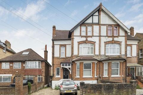 Babington Road, London SW16 2 bed flat for sale