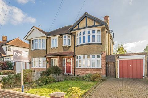 Woodside Close, Surbiton KT5 3 bed semi