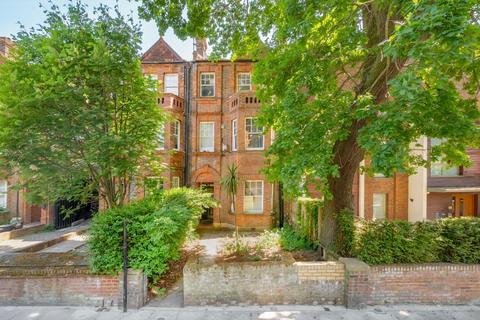 Goldhurst Terrace, London NW6 2 bed flat for sale