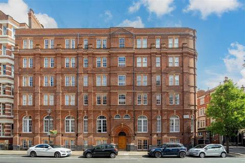 Ambrosden Avenue, London SW1P 1 bed flat for sale