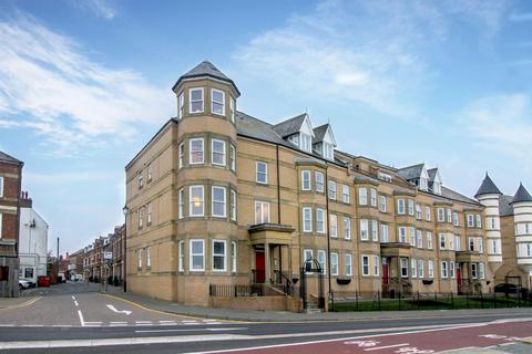 East Street, Tynemouth, North Shields 2 bed flat for sale