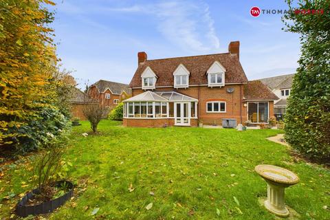 The Paddocks, Huntingdon PE28 4 bed detached house for sale