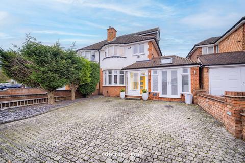 Elmdon Road, Marston Green, B37 7BU 4 bed semi