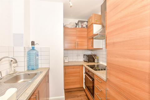 Back Lane, Canterbury, Kent 2 bed apartment for sale