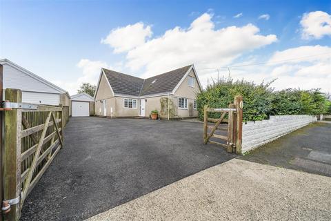 Pencaerfenni Park, Crofty, Swansea 4 bed detached bungalow for sale