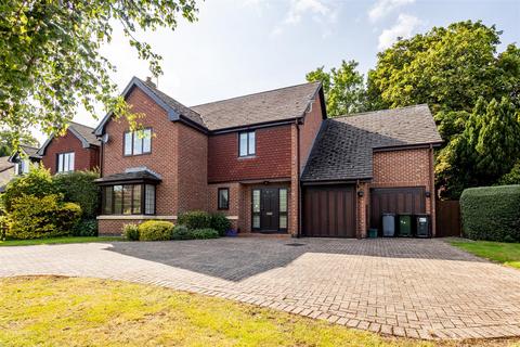 Brooklands Drive, Gedling, Nottingham 4 bed detached house for sale