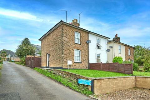 Rye Street, Bishop's Stortford CM23 3 bed semi