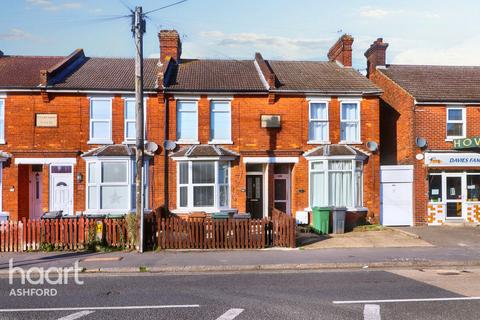 Beaver Road, Ashford 2 bed terraced house for sale