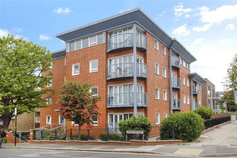 Lansdowne Road, Hove, East Sussex, BN3 2 bed flat for sale