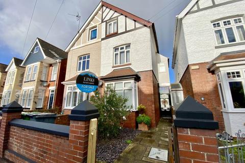 Woodville Road, Exmouth 4 bed semi