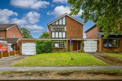 Bromley Lane, Kingswinford DY6 3 bed link detached house for sale