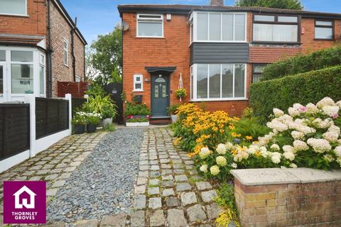 Charlbury Avenue, Manchester M25 3 bed semi