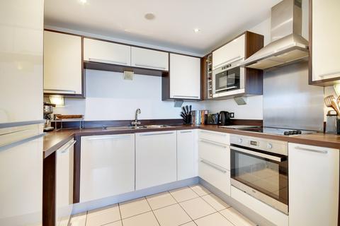 Kings Tower, Chelmsford 2 bed flat for sale