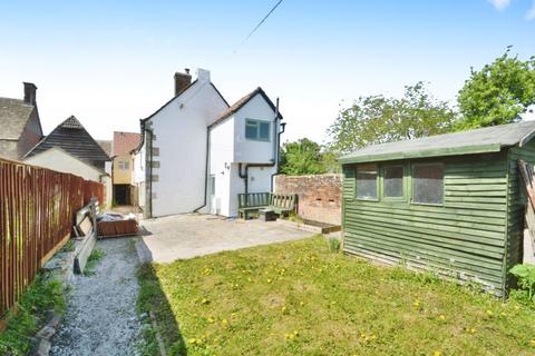 High Street, Cricklade, Wiltshire 3 bed semi