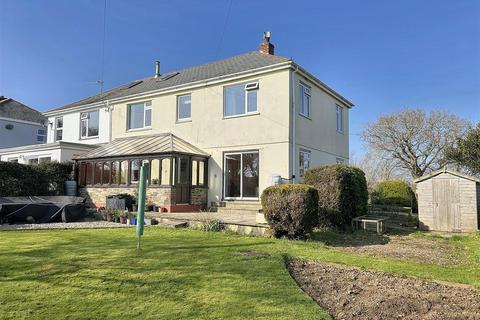 Ladock 4 bed semi