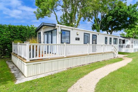Rowan, Hoburne Bashley Holiday Park... 2 bed park home for sale