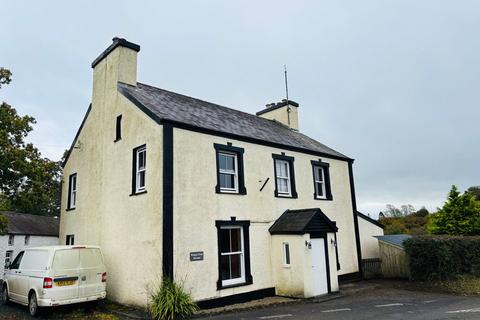 Pumpsaint, Llanwrda, SA19 6 bed property with land for sale