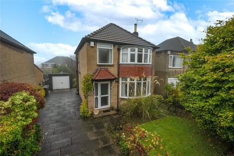 Carr Manor Drive, Leeds, West Yorkshire 3 bed detached house for sale