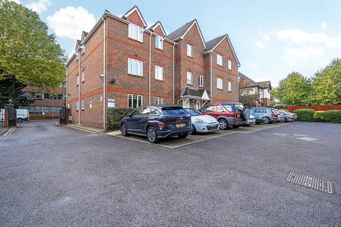 York Road, Woking, GU22 1 bed flat for sale